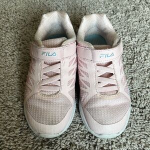 Fila Fantom 6 pink sneakers